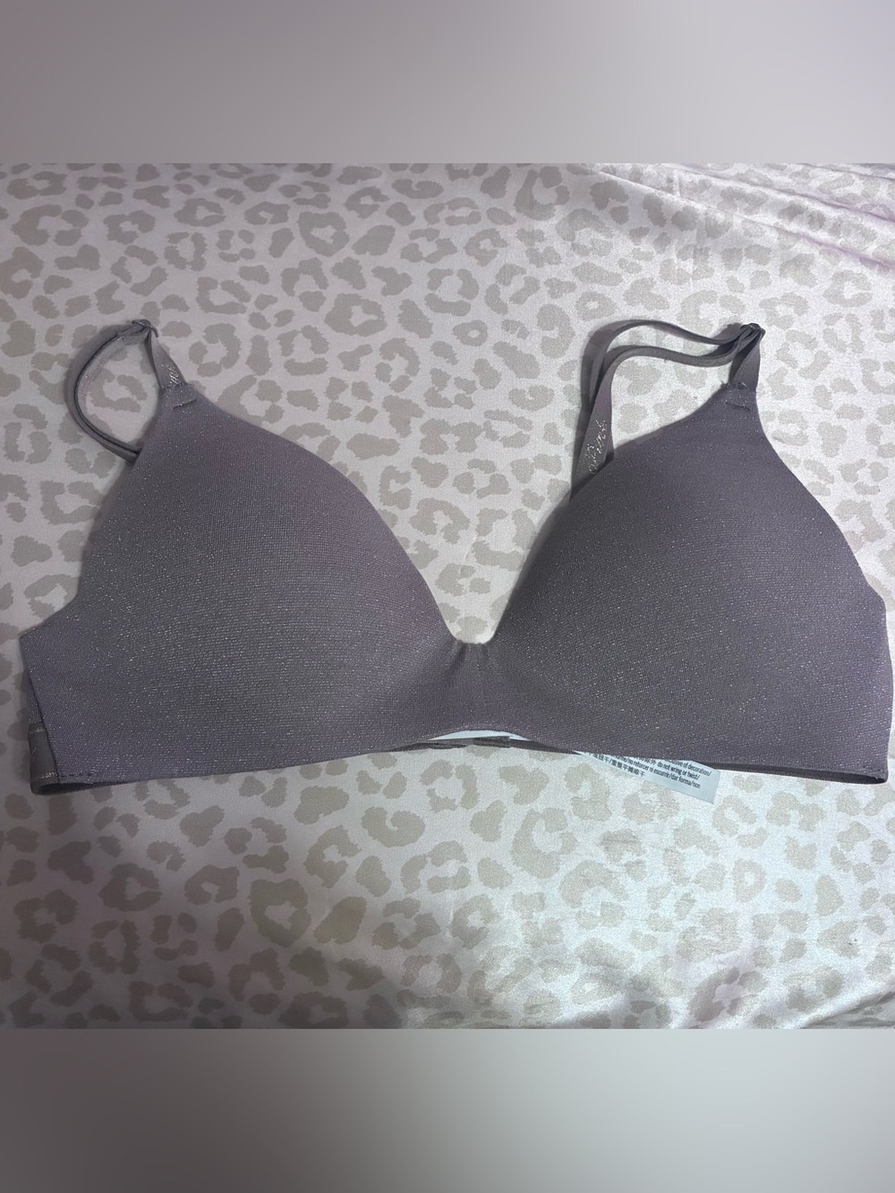 Victoria's Secret PINK Gray Bra Size 34B Like New